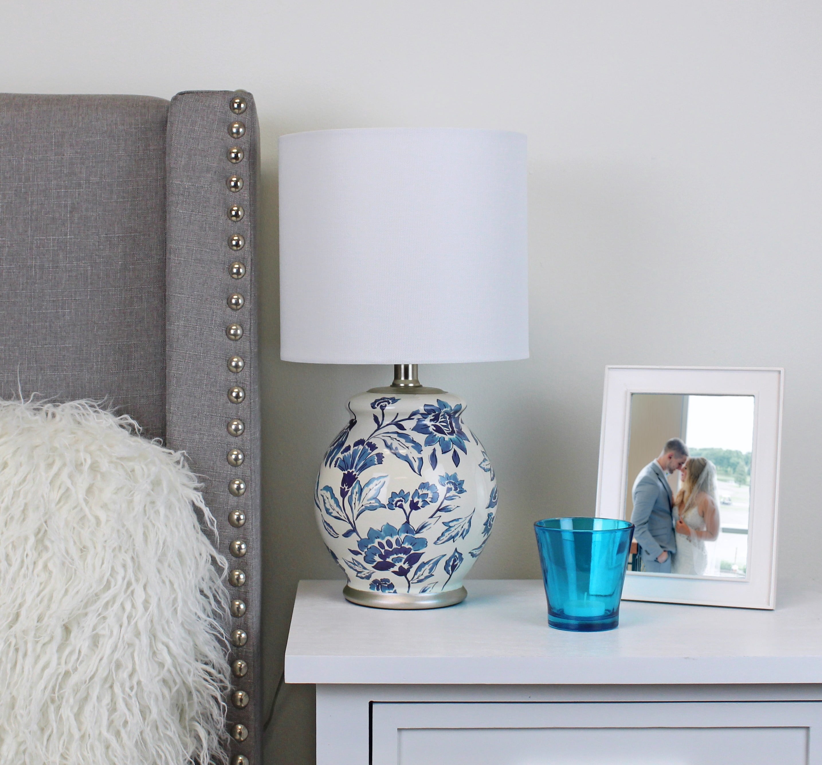 Cozylumi™ Floral Ceramic Lamp with Shade, 17"