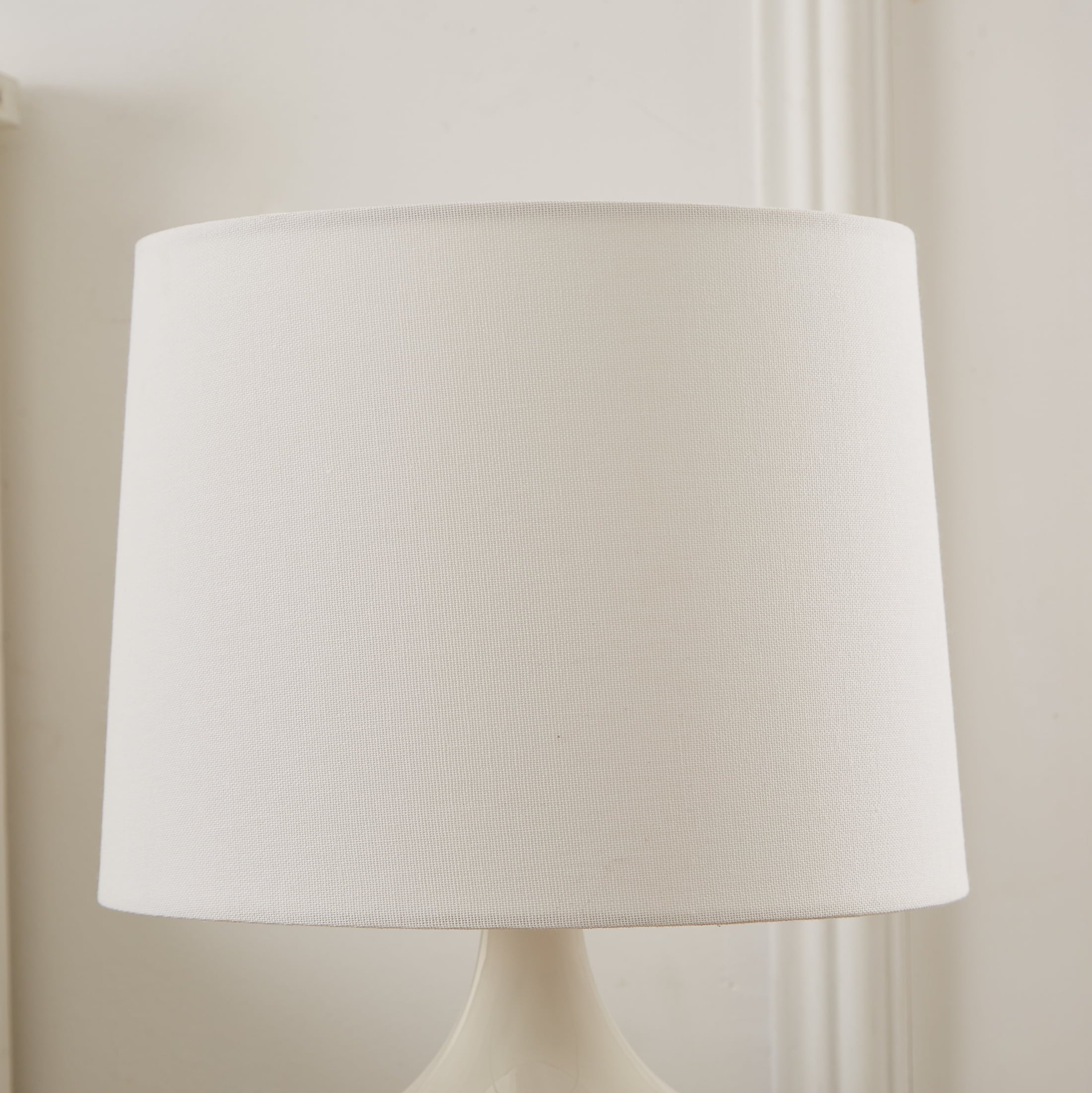 Cozylumi™ 17 in Reactive Glaze Ceramic Table Lamp with White Fabric Shade